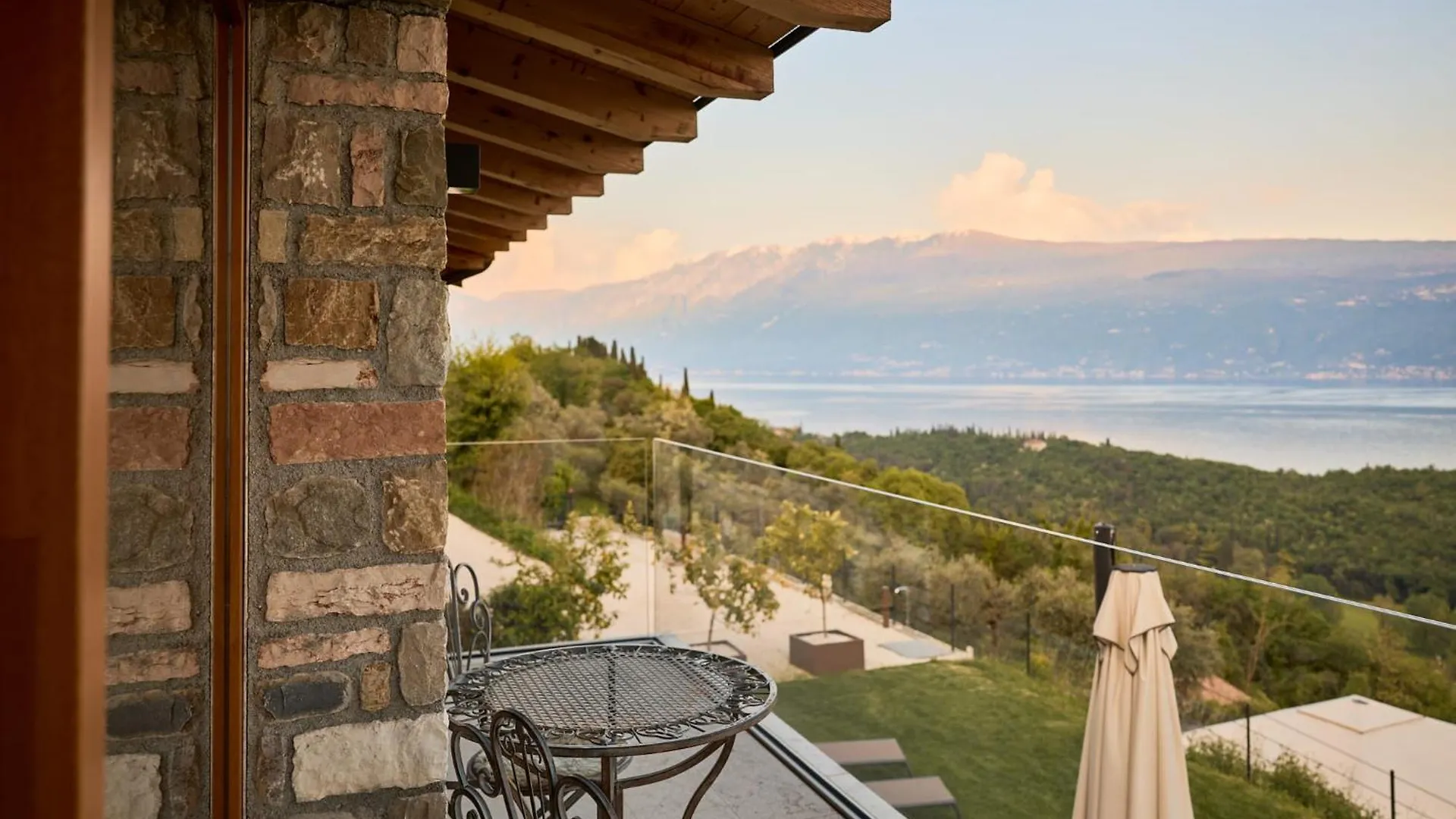 Colago Private Villas Lake Garda Toscolano Maderno Italien