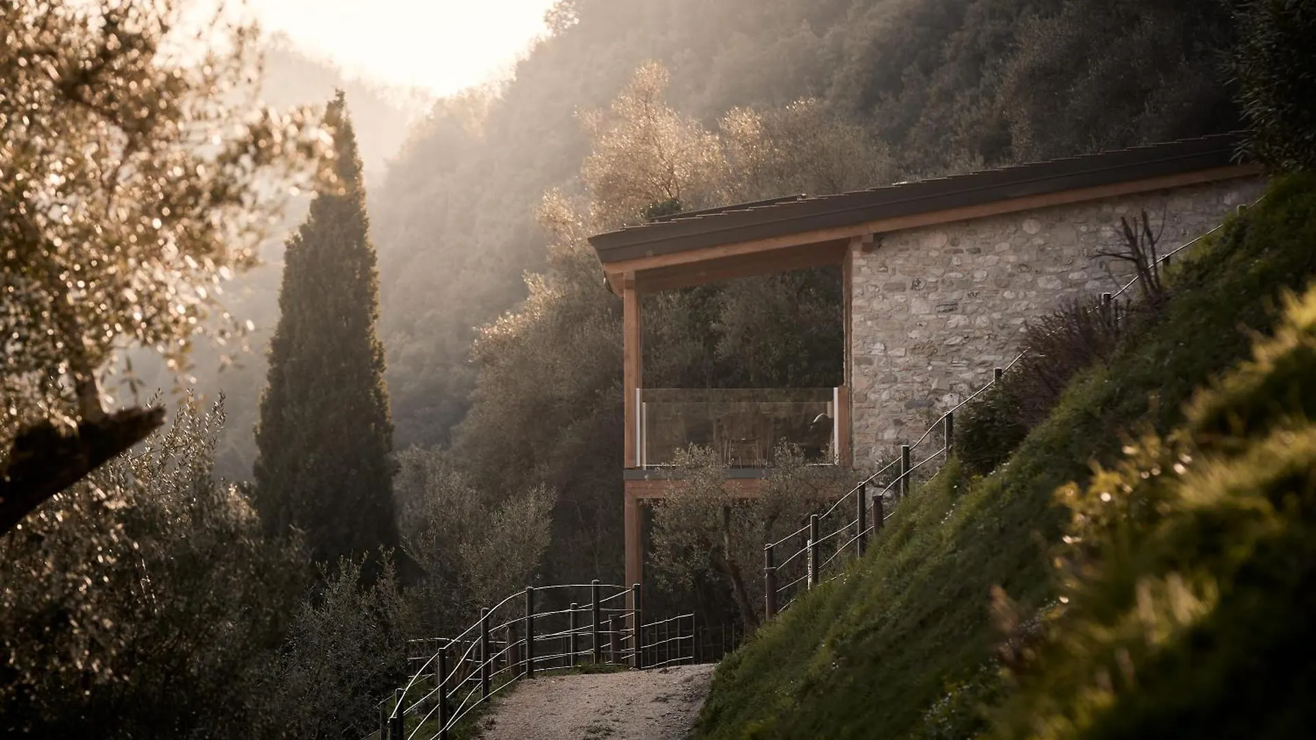 Colago Private Villas Lake Garda トスコラーノ・マデルノ イタリア