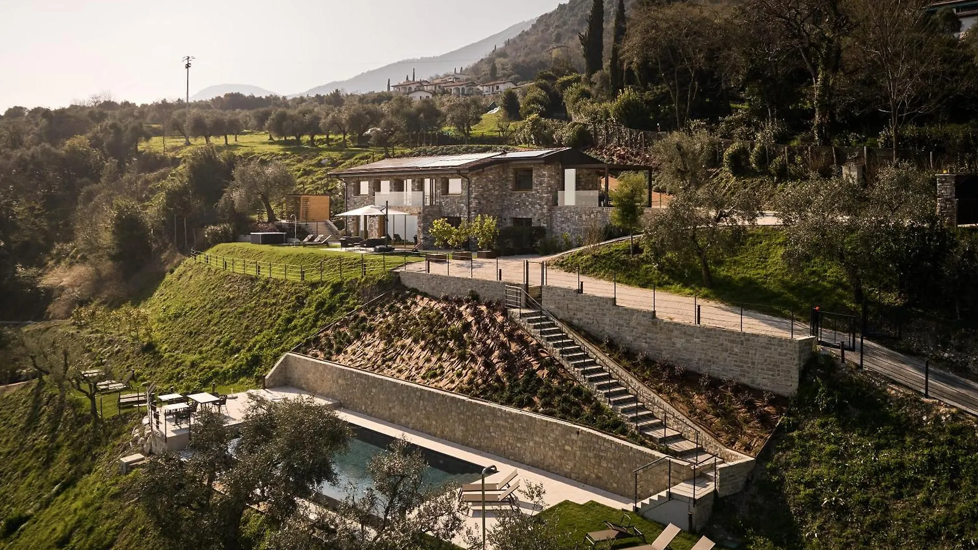 Colago Private Villas Lake Garda トスコラーノ・マデルノ イタリア
