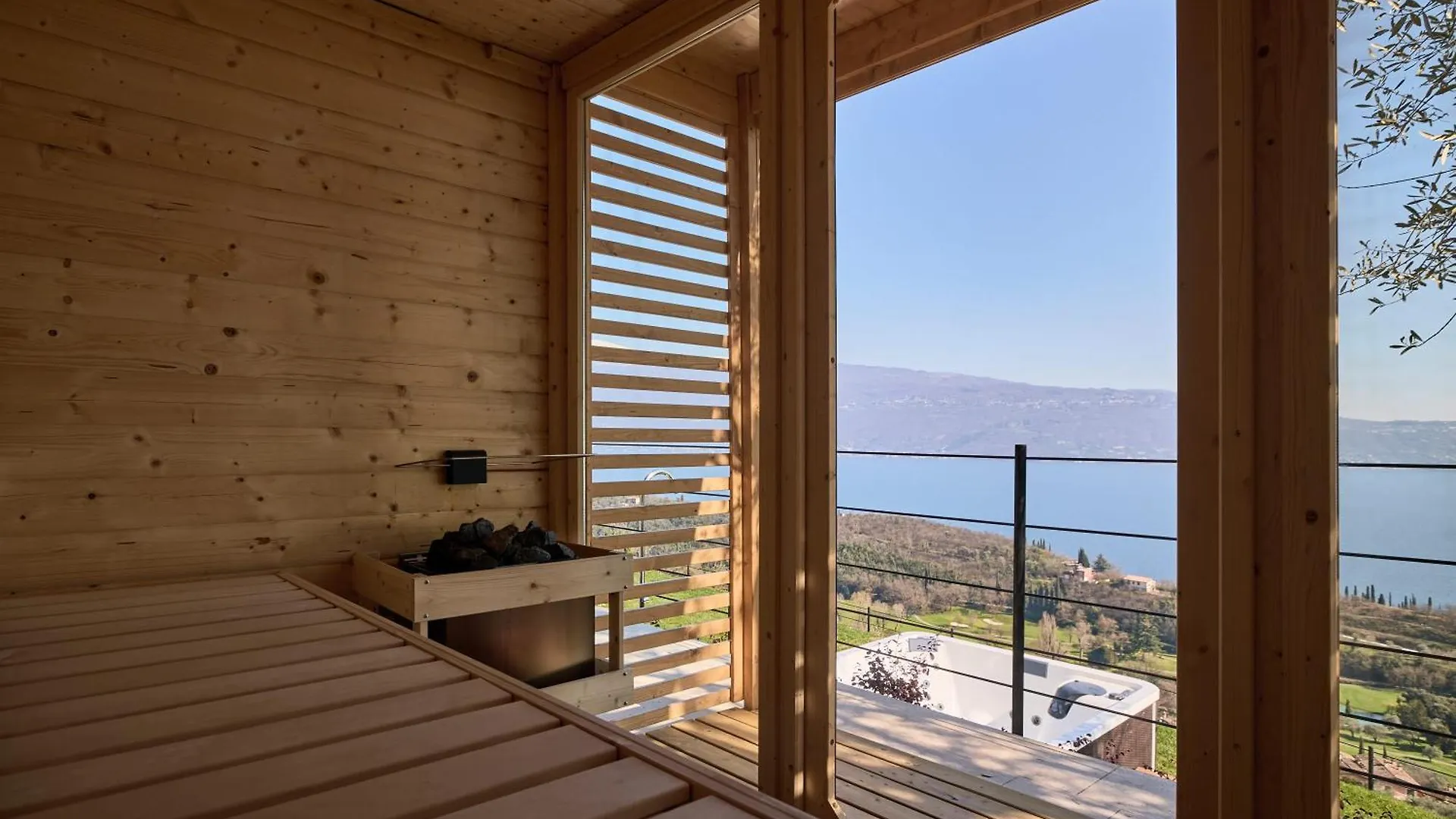 Colago Private Villas Lake Garda トスコラーノ・マデルノ